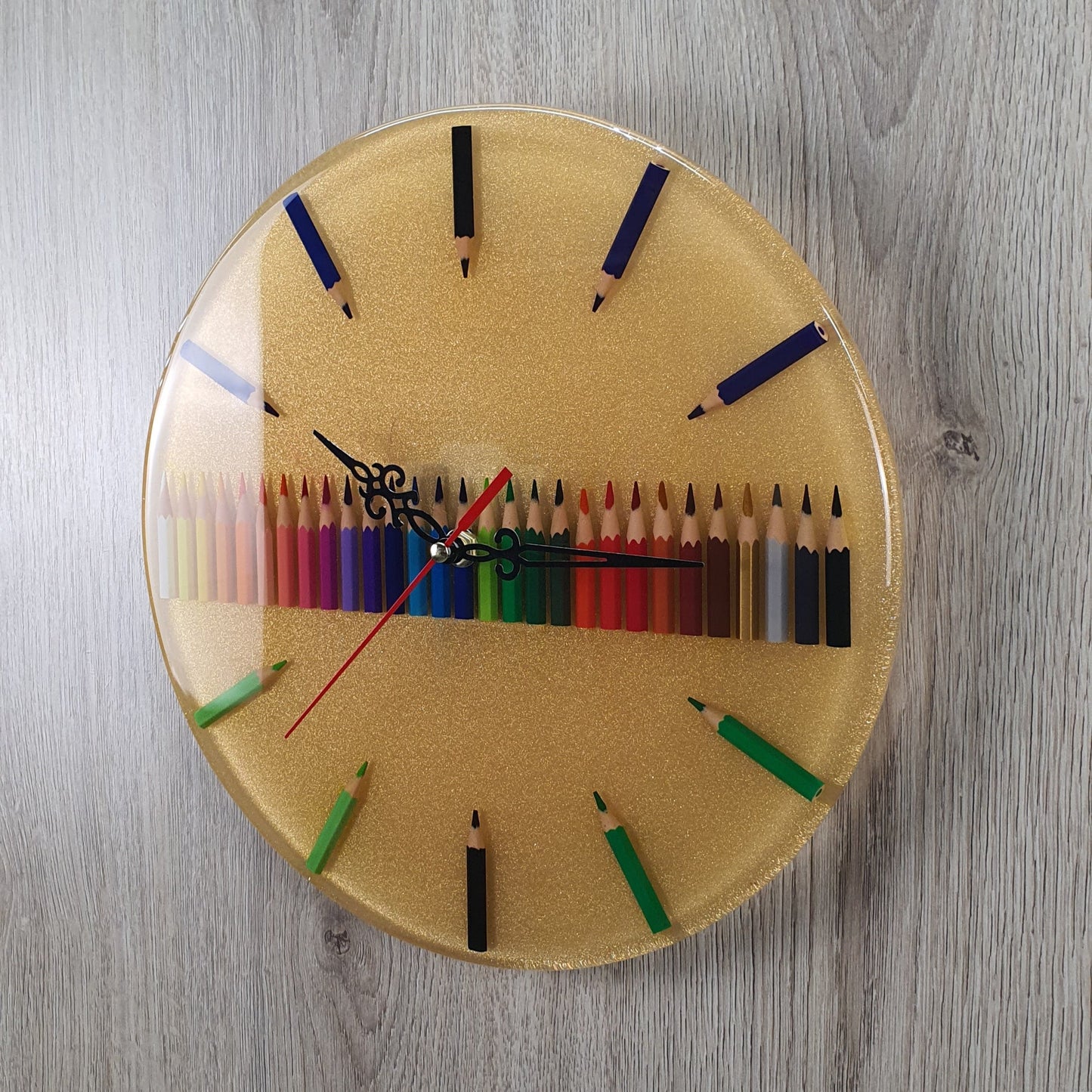 Epoxy Resin and Colored Pencil Clock – A Unique Handmade Piece